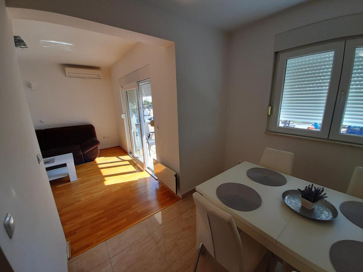 Apartman U Centru Makarske 马卡尔斯卡 外观 照片