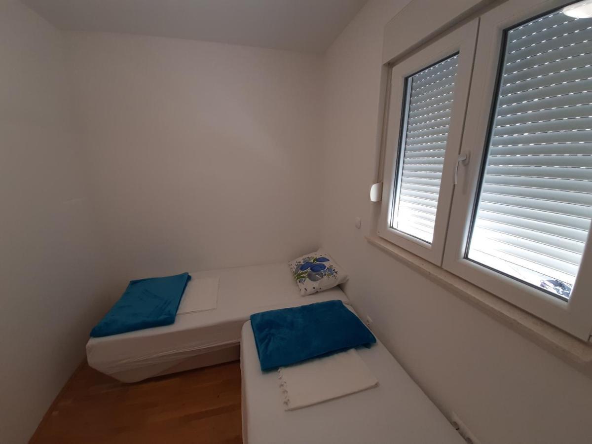 Apartman U Centru Makarske 马卡尔斯卡 外观 照片